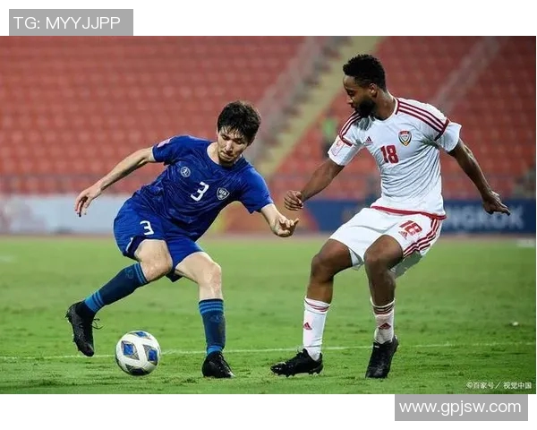 塔什干棉农与柏斯的精彩对决揭示了足球战术与团队合作的重要性 塔什干棉农与柏斯的精彩对决揭示了足球战术与团队合作的重要性