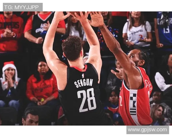 火箭队与爵士队激战12月18日精彩对决期待两队展现最佳状态