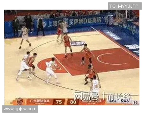 浙江稠州迎战北控篮球队双方实力对决引发球迷热议 浙江稠州迎战北控篮球队双方实力对决引发球迷热议