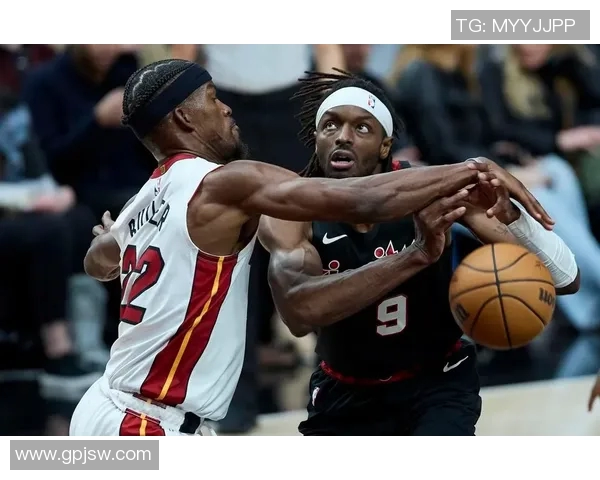 热火与绿军激情对决国语直播全程回顾与精彩瞬间分析 热火与绿军激情对决国语直播全程回顾与精彩瞬间分析