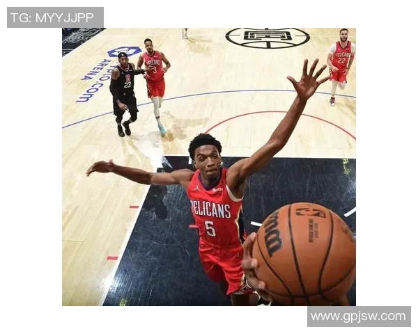 赫伯特琼斯的篮球之路与个人成长历程探讨 赫伯特琼斯的篮球之路与个人成长历程探讨