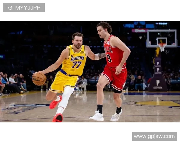 1991年公牛队与湖人队对决精彩数据分析与比赛回顾