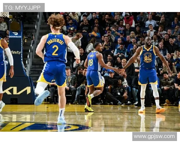 勇士与公牛激战正酣在线观看全场精彩瞬间不容错过